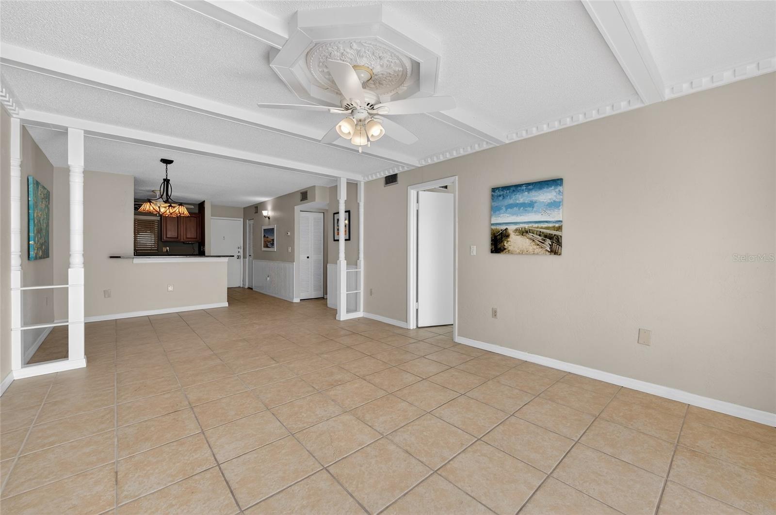 Image 10 of 69 For 2711 Halifax Avenue 695