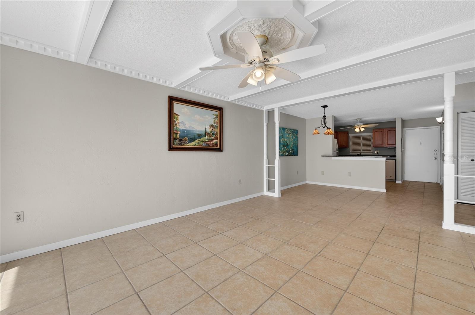 Image 15 of 69 For 2711 Halifax Avenue 695