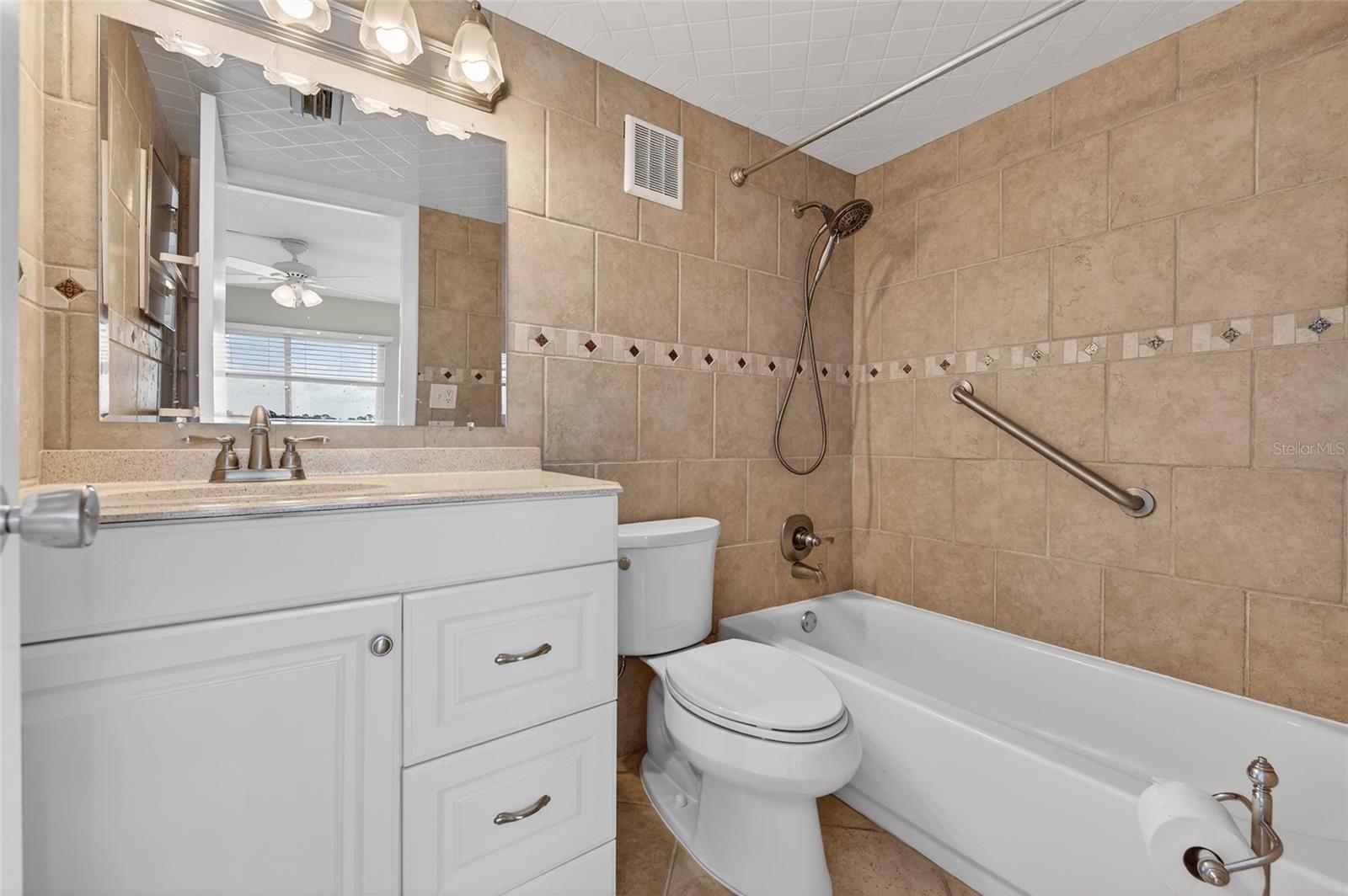 Image 19 of 69 For 2711 Halifax Avenue 695