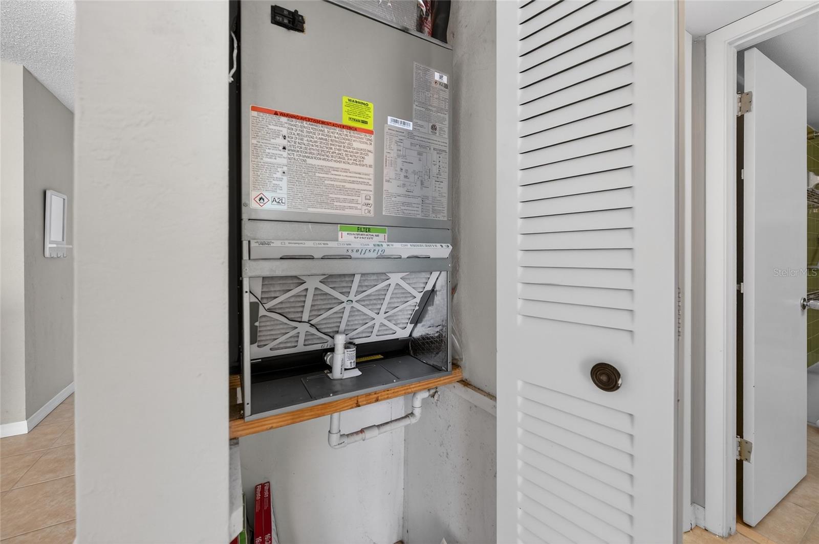 Image 24 of 69 For 2711 Halifax Avenue 695