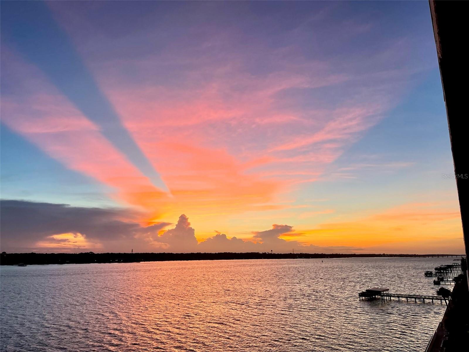 Image 5 of 69 For 2711 Halifax Avenue 695