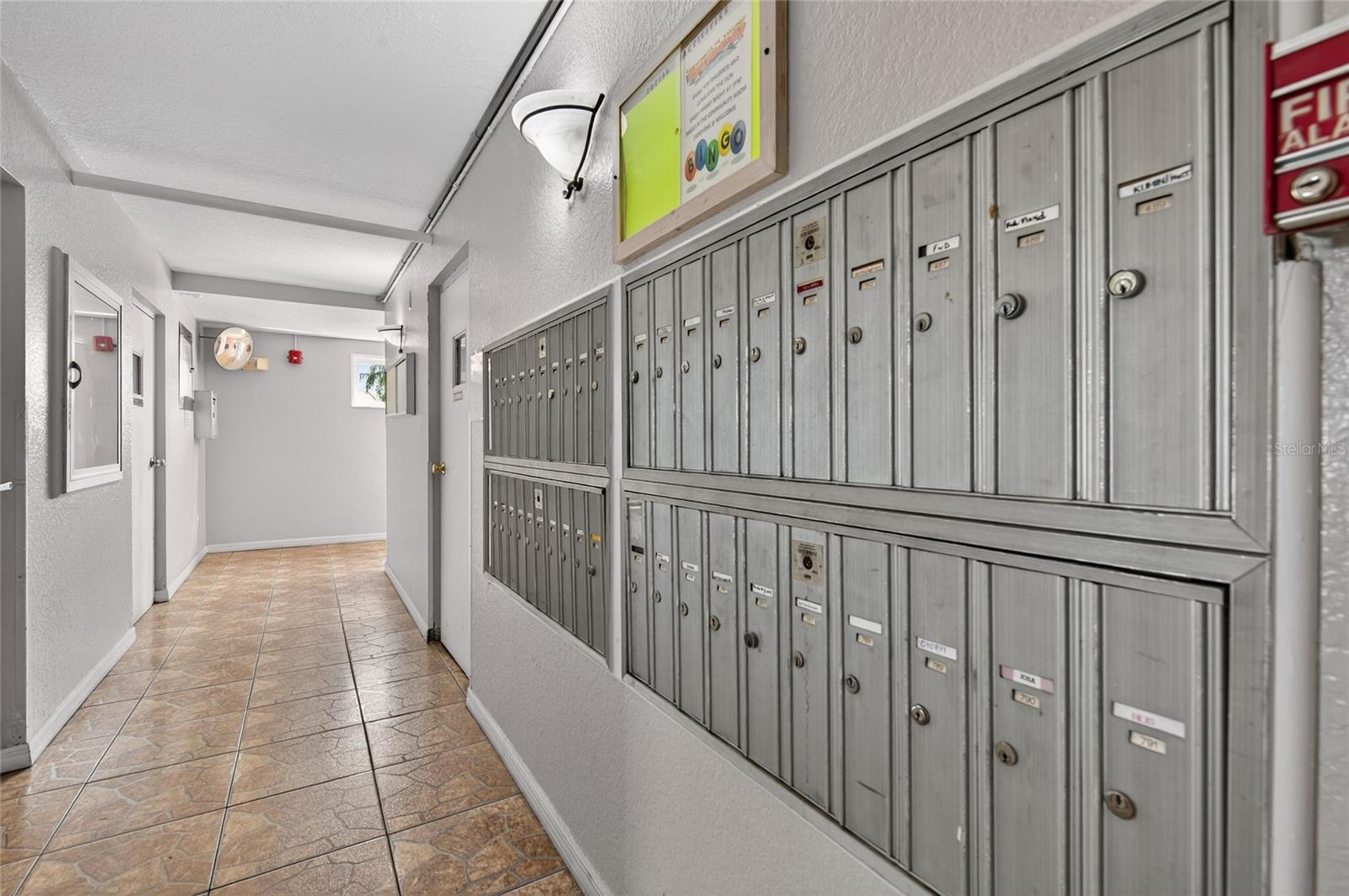 Image 58 of 69 For 2711 Halifax Avenue 695