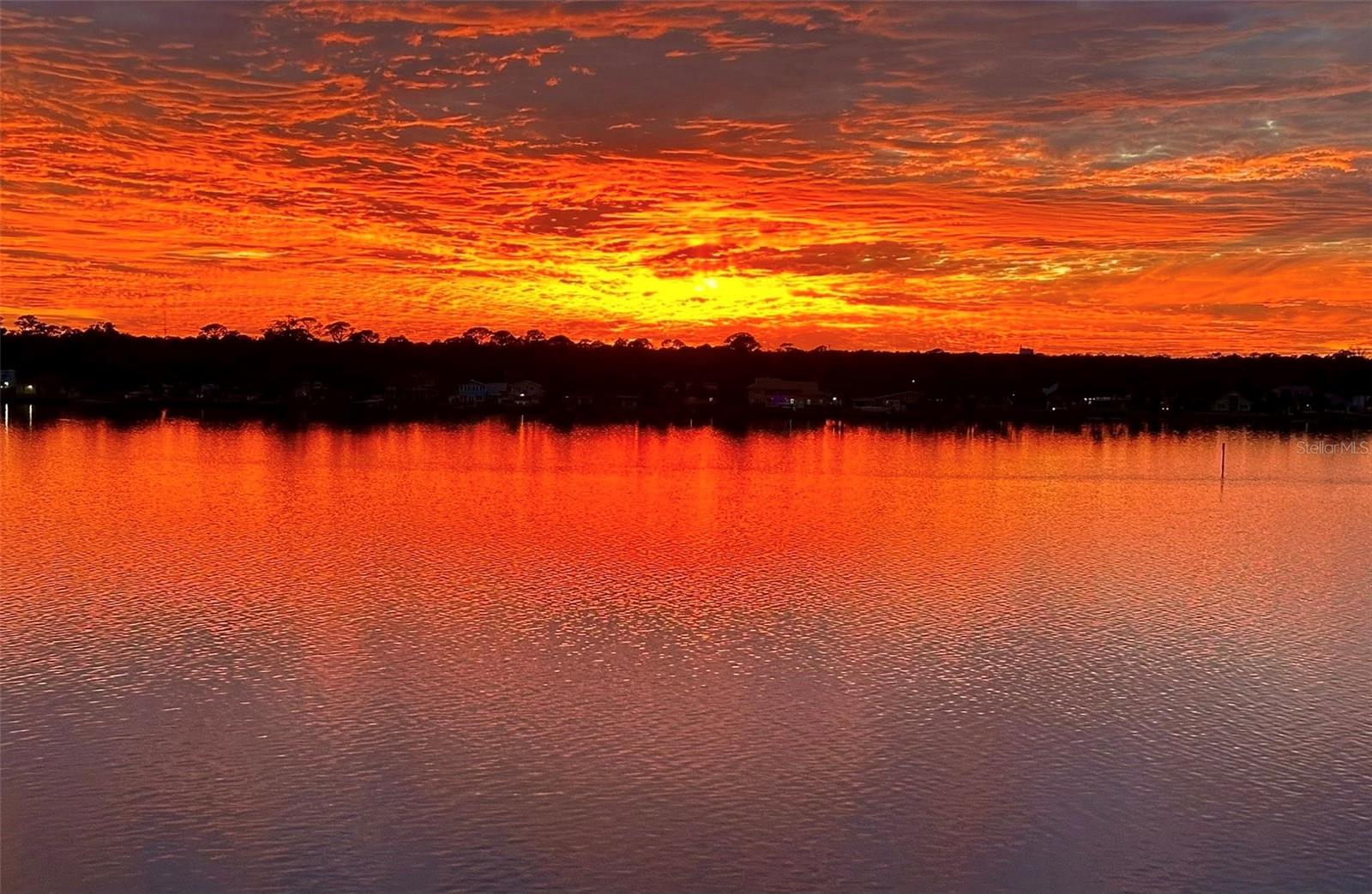 Image 65 of 69 For 2711 Halifax Avenue 695