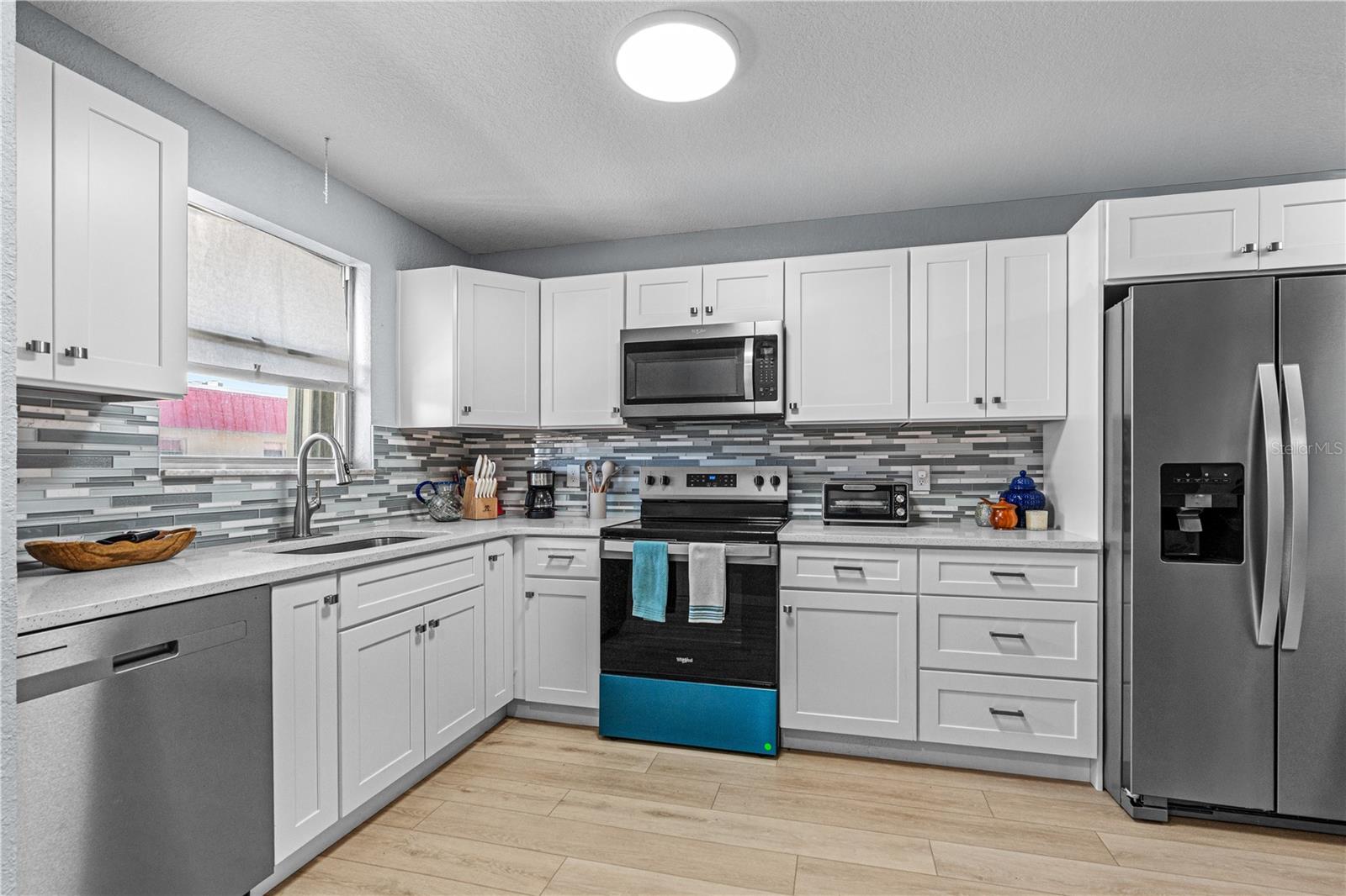 Image 15 of 22 For 2901 Halifax Avenue 220