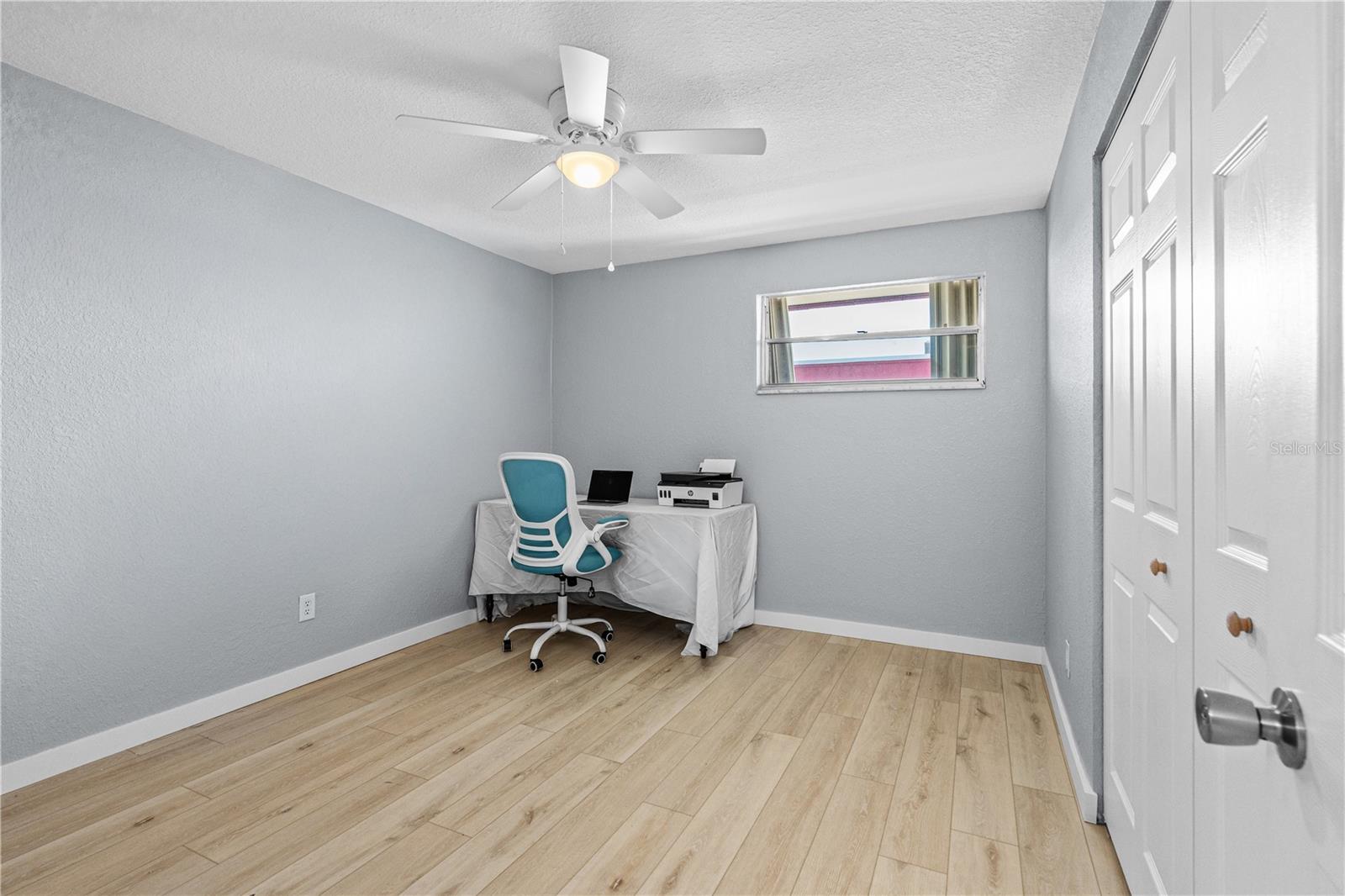 Image 21 of 22 For 2901 Halifax Avenue 220