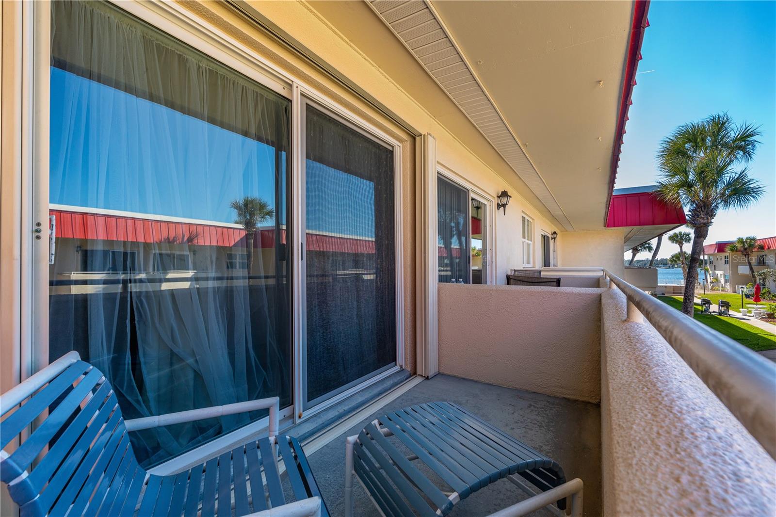 Image 7 of 22 For 2901 Halifax Avenue 220