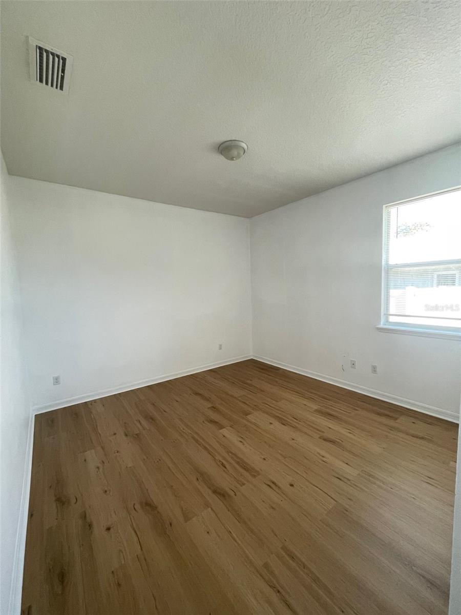 Image 14 of 28 For 68 Forrester Place