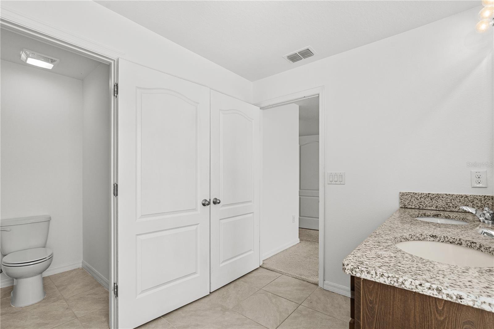 Image 25 of 41 For 1664 Pham Drive