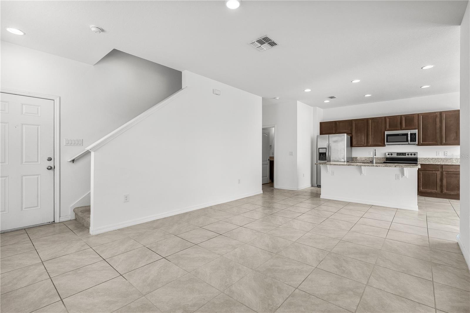 Image 8 of 41 For 1664 Pham Drive