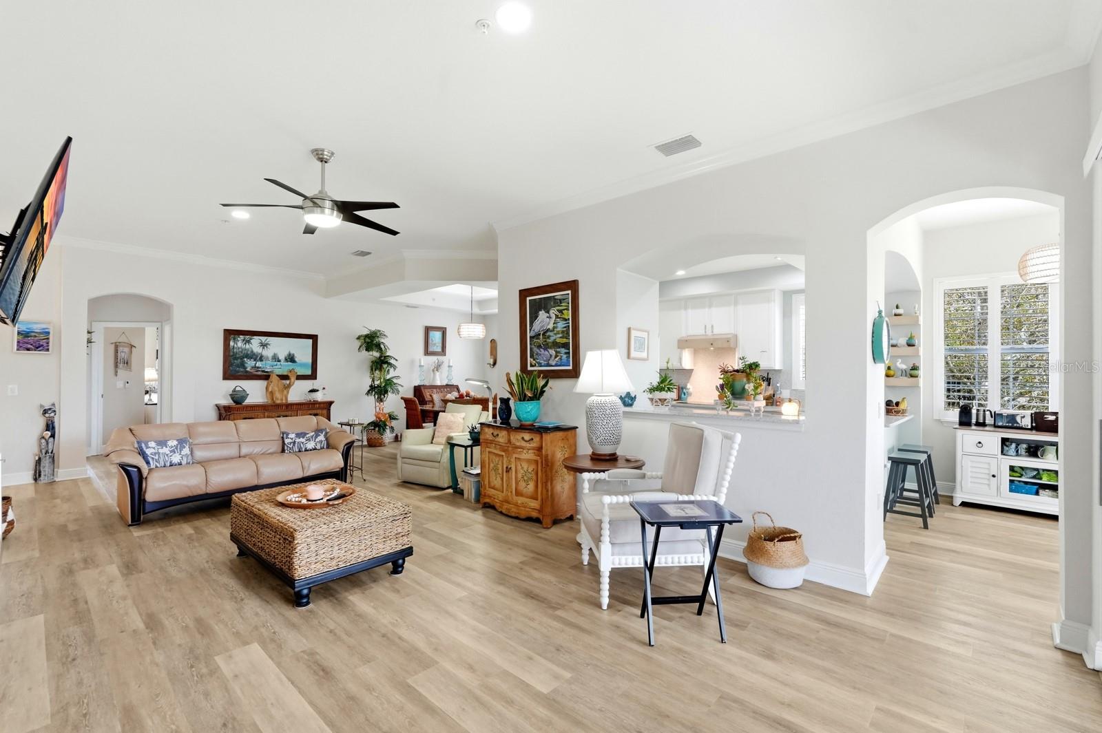 Image 9 of 42 For 200 Riverfront Drive A301