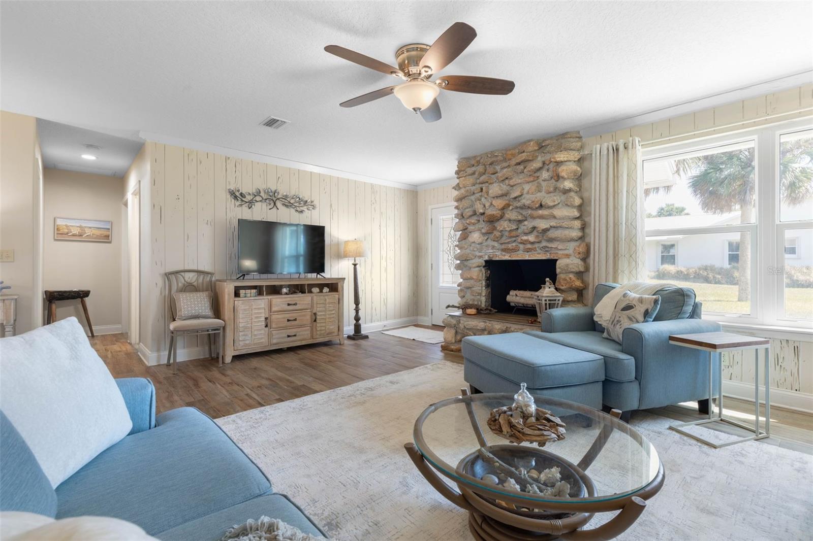 Image 11 of 64 For 2413 Flagler Avenue