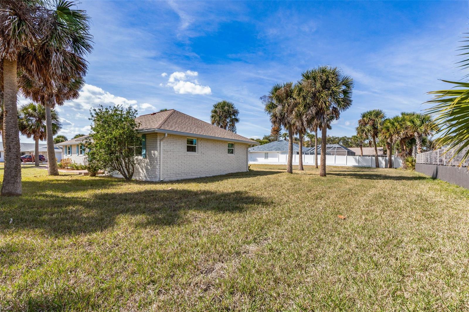 Image 44 of 64 For 2413 Flagler Avenue