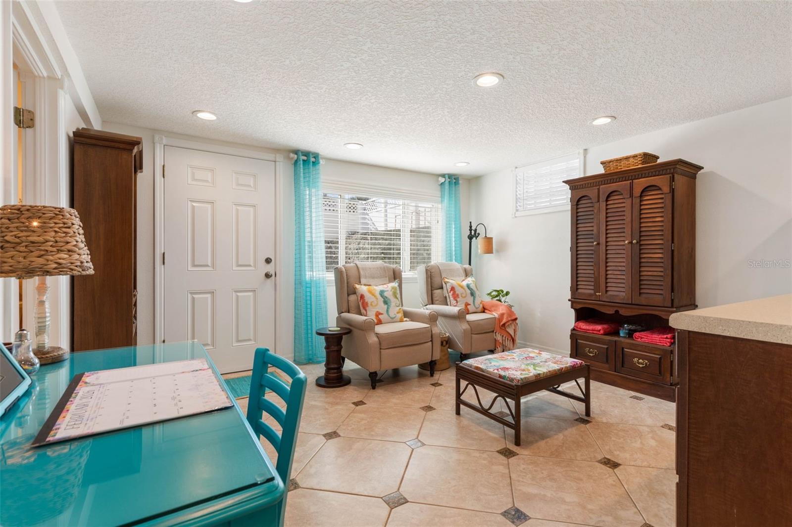 Image 40 of 67 For 1349 Ocean Shore Boulevard