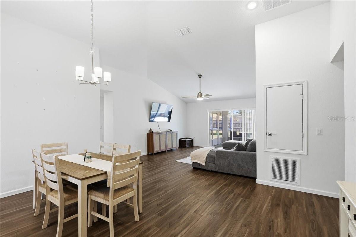 Image 14 of 51 For 36 Prairie Lane