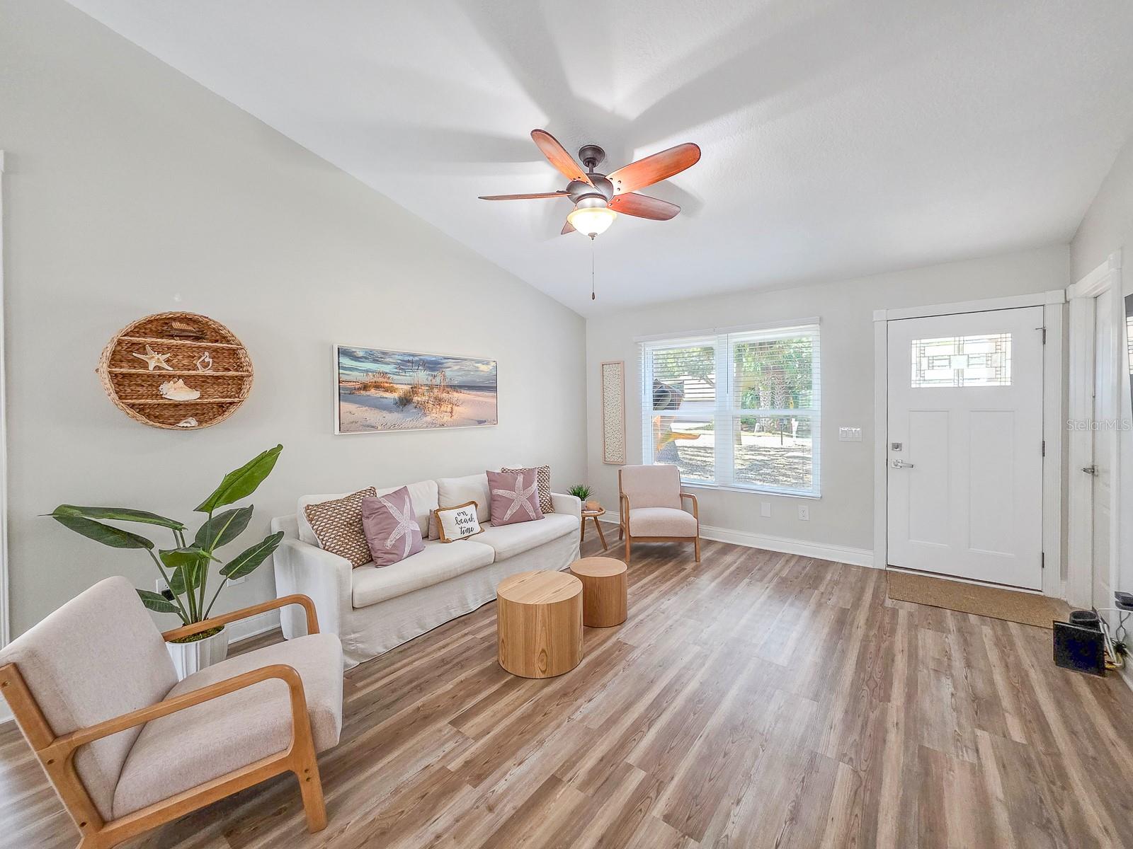 Image 7 of 32 For 2135 Flagler Avenue