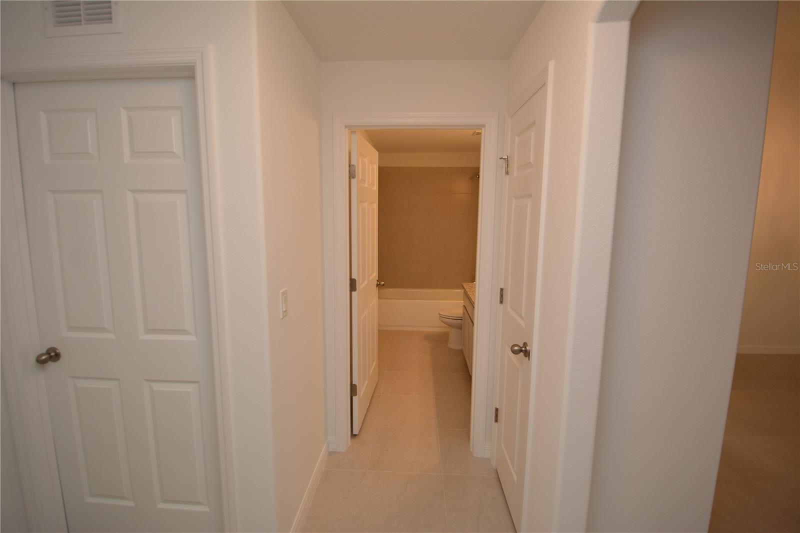 Image 23 of 38 For 121 Ullian Trail A