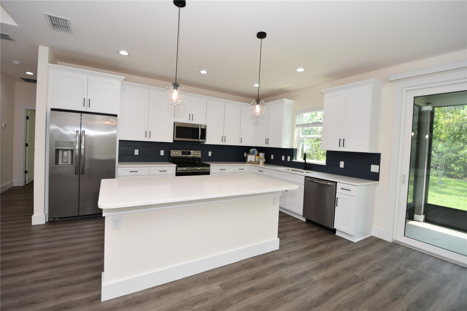 Image 14 of 39 For 100 White Hall Drive