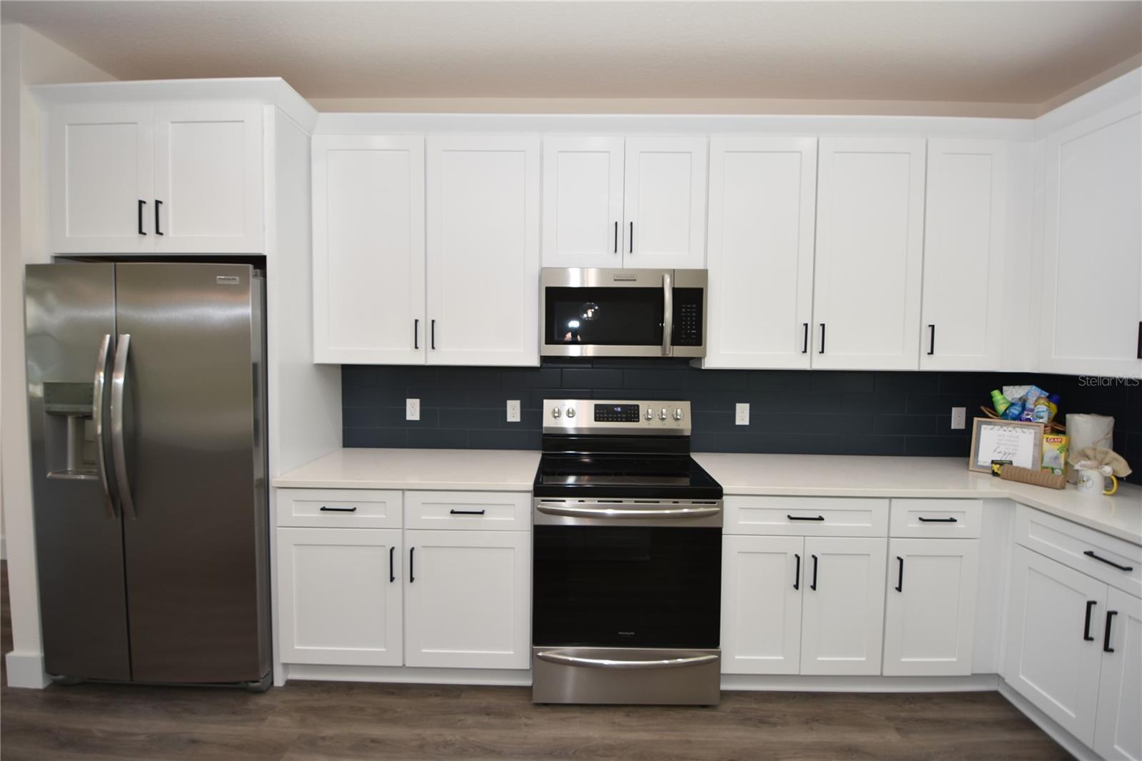 Image 16 of 39 For 100 White Hall Drive