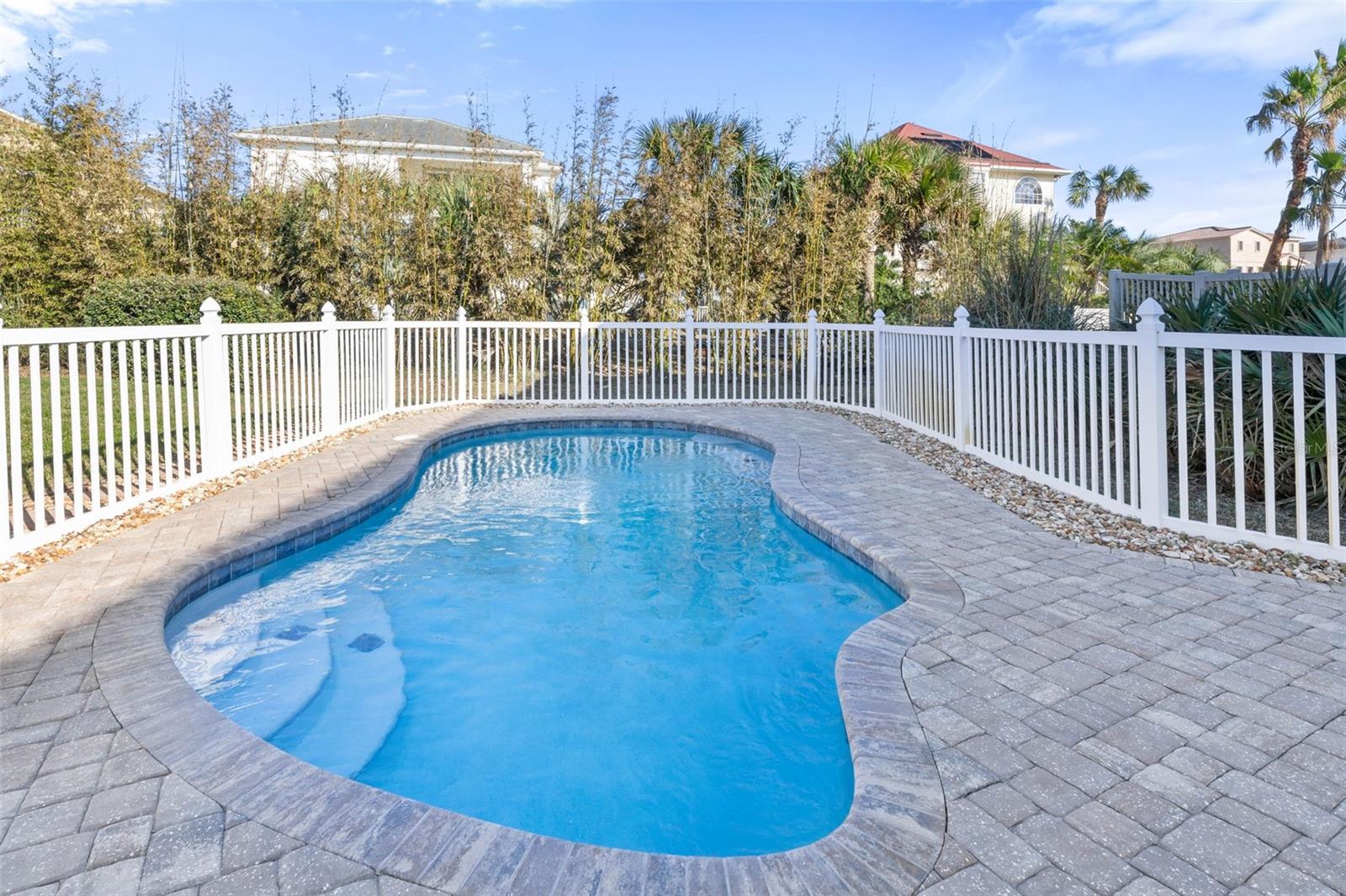 Image 18 of 56 For 7 Mahoe Drive S