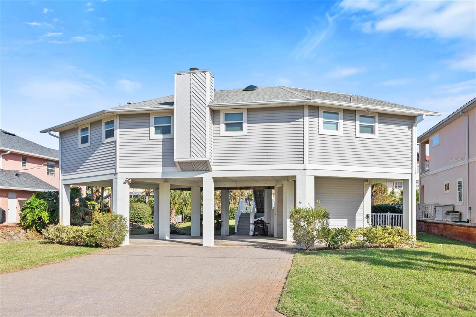 Image 2 of 56 For 7 Mahoe Drive S