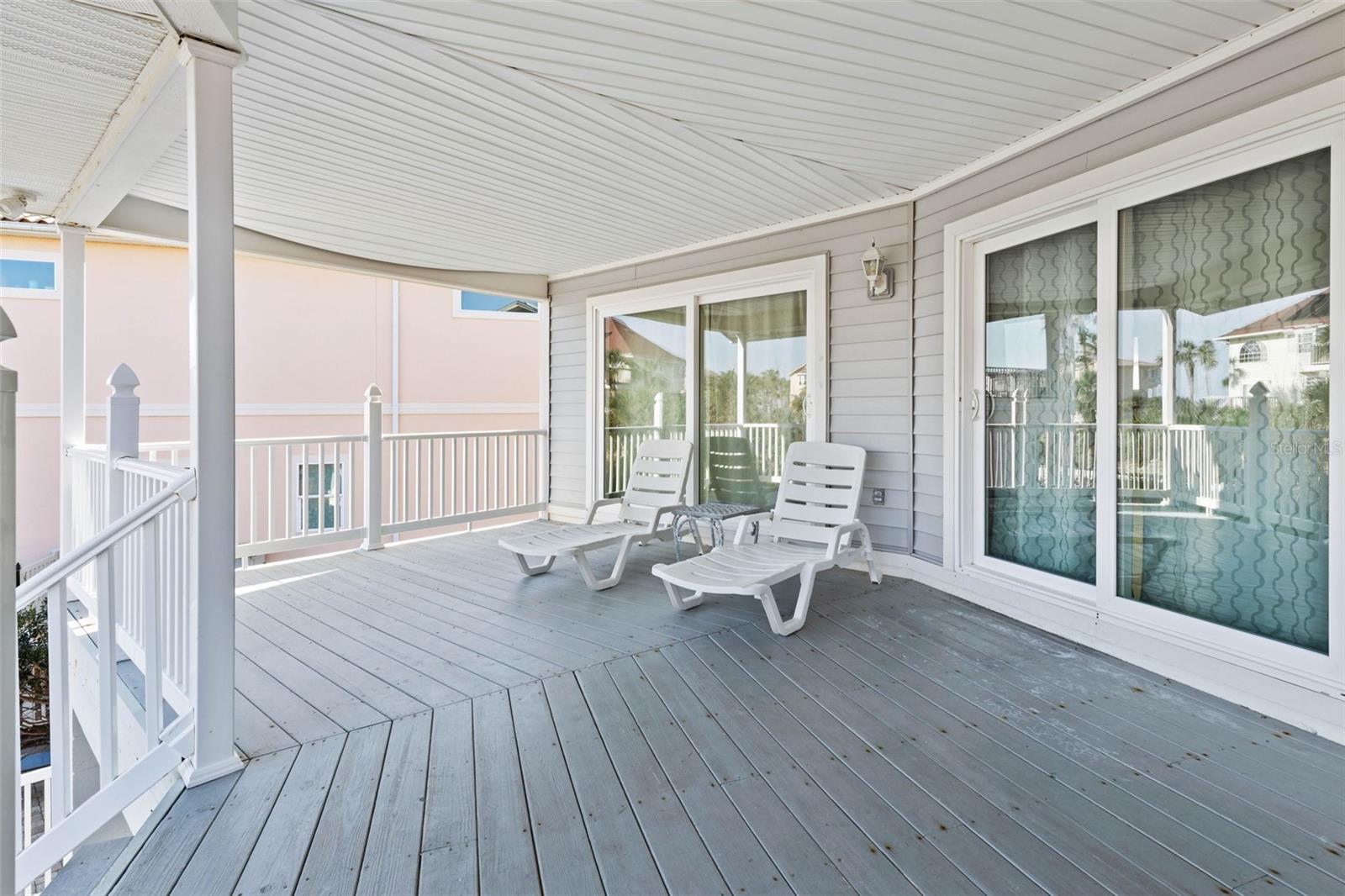 Image 21 of 56 For 7 Mahoe Drive S