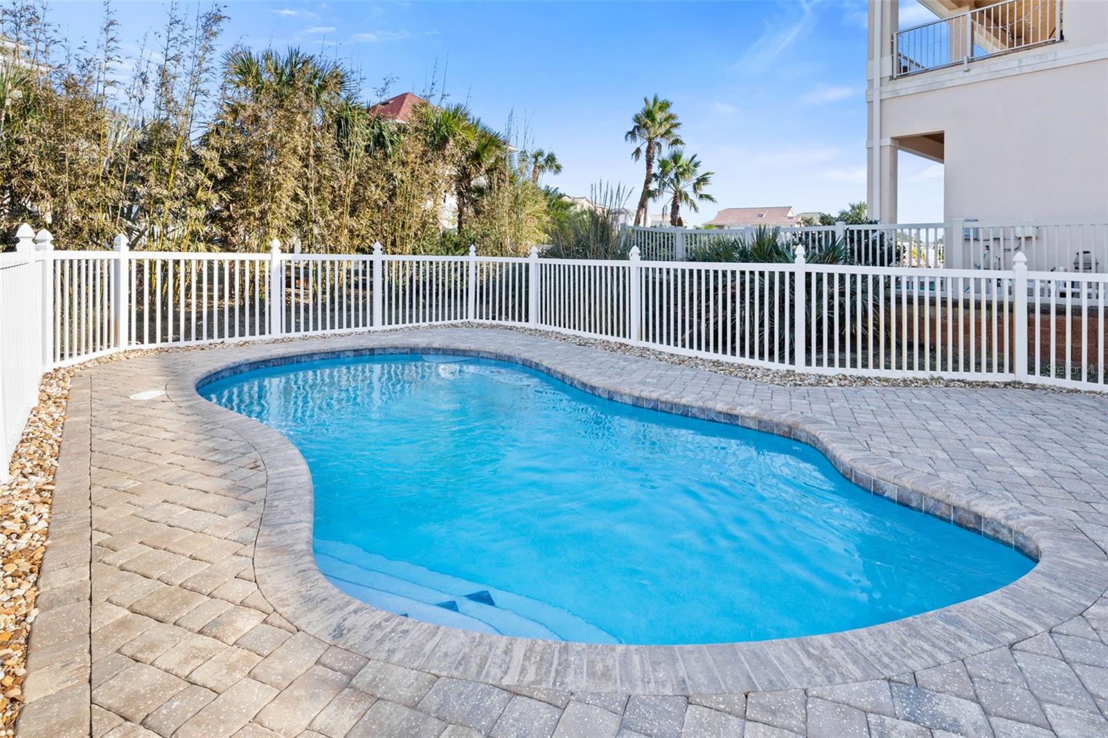 Image 3 of 56 For 7 Mahoe Drive S