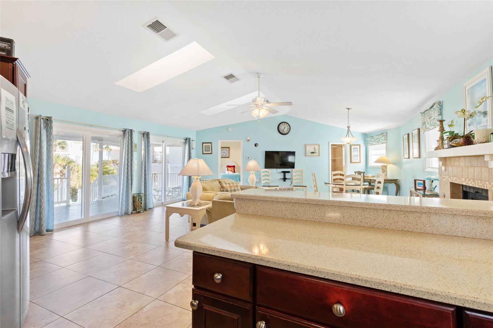 Image 31 of 56 For 7 Mahoe Drive S