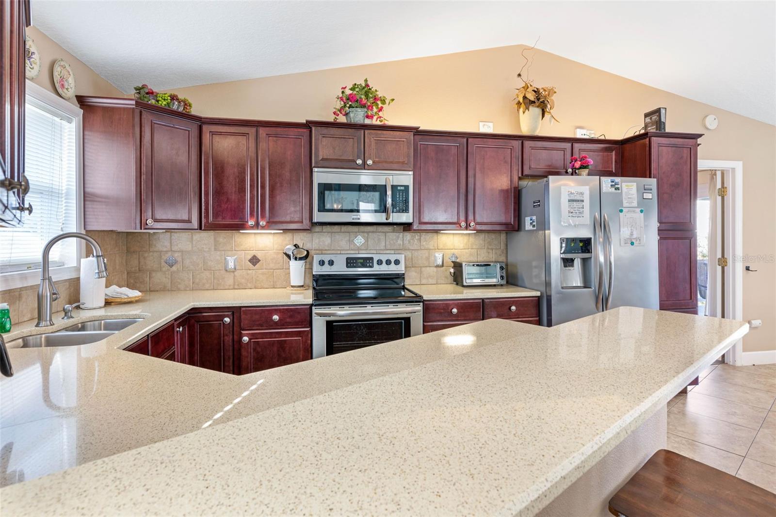 Image 32 of 56 For 7 Mahoe Drive S