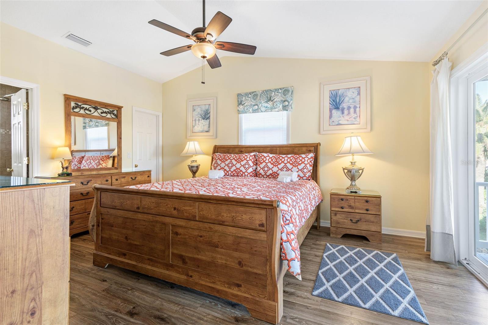 Image 34 of 56 For 7 Mahoe Drive S