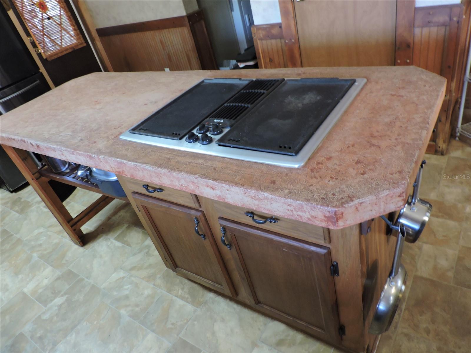 Image 14 of 51 For 148 Denver Road