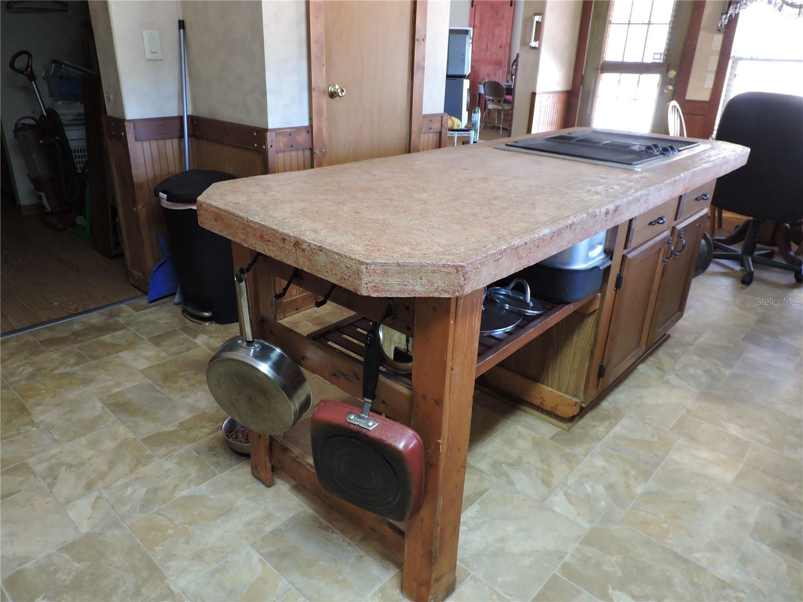 Image 16 of 51 For 148 Denver Road