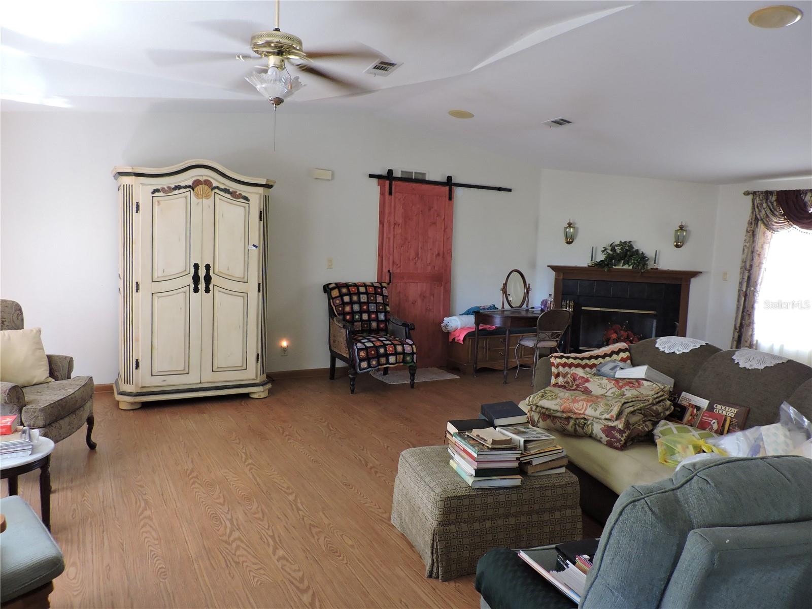 Image 18 of 51 For 148 Denver Road