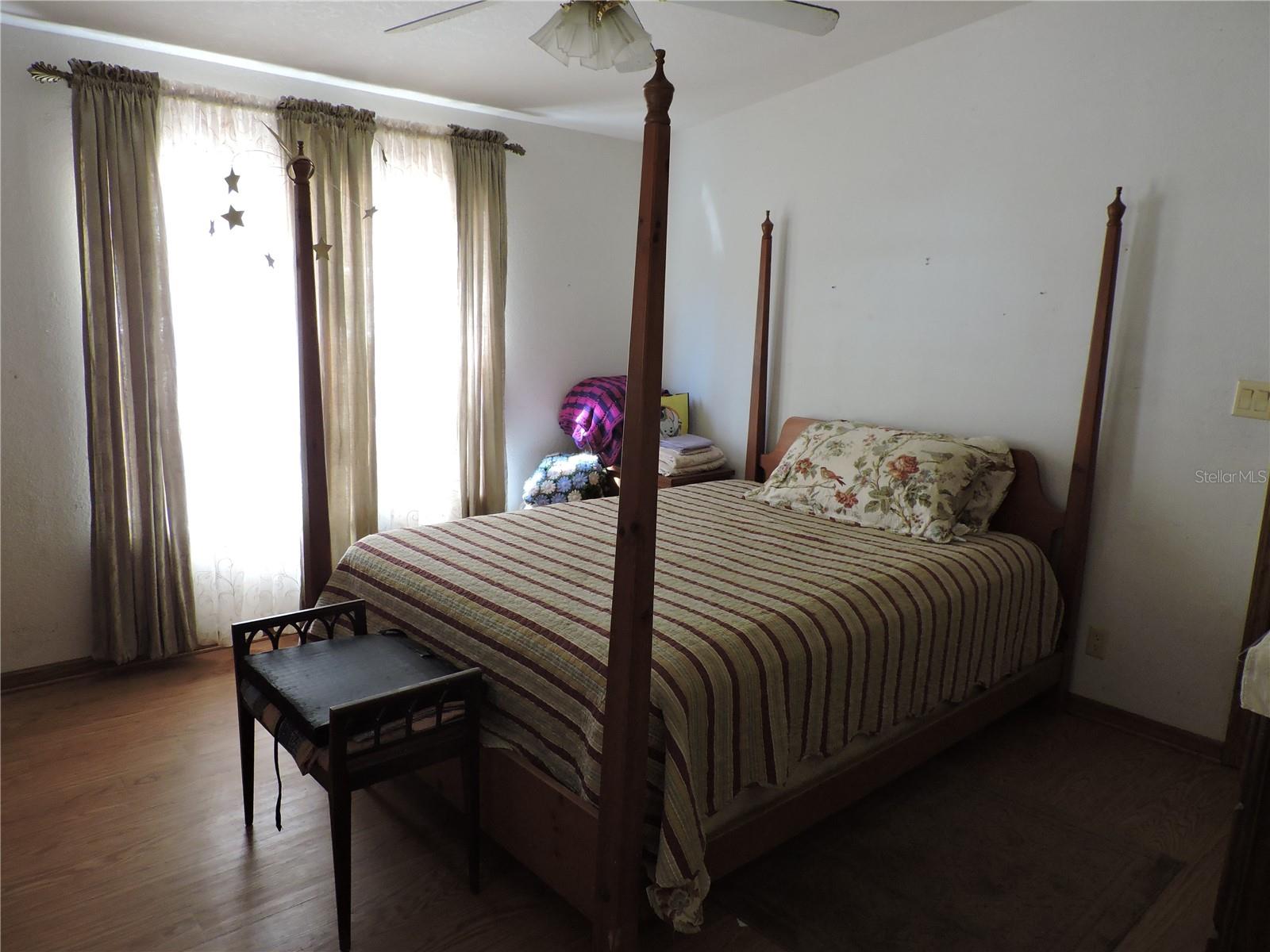 Image 23 of 51 For 148 Denver Road