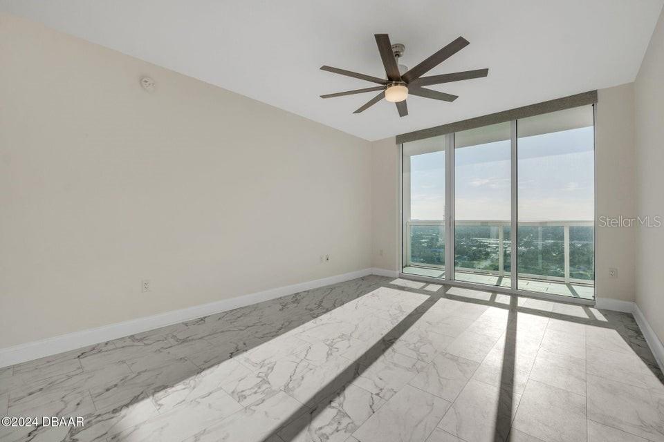 Image 13 of 45 For 231 Riverside Drive 2010-1