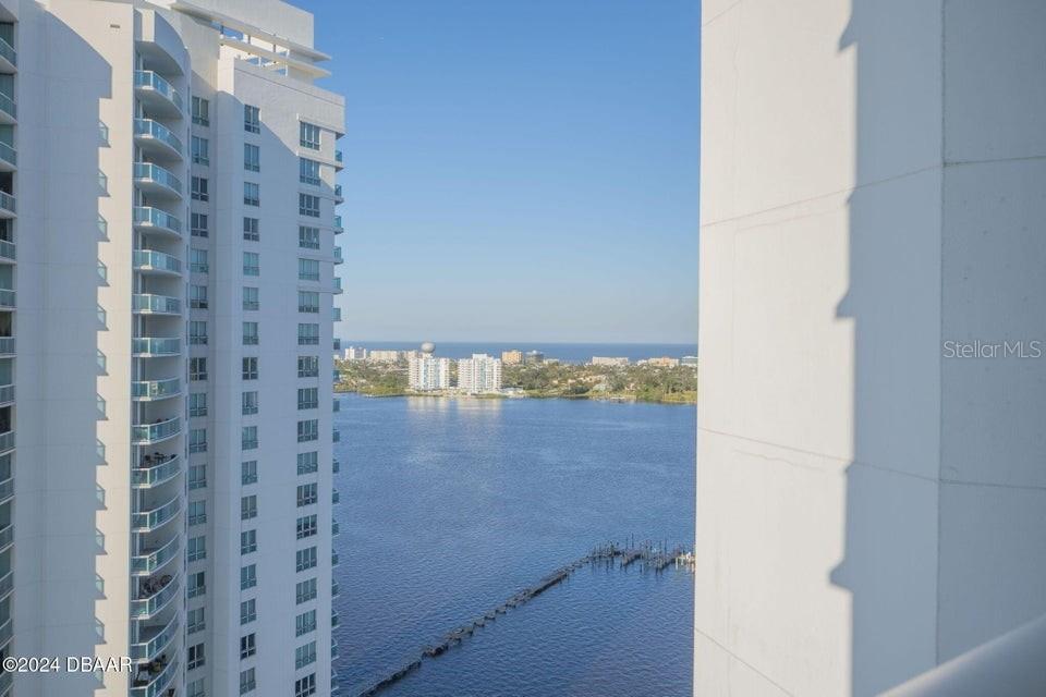 Image 22 of 45 For 231 Riverside Drive 2010-1