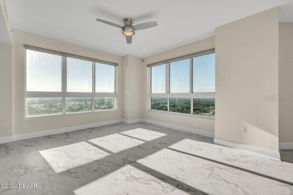 Image 3 of 45 For 231 Riverside Drive 2010-1