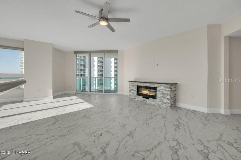 Image 32 of 45 For 231 Riverside Drive 2010-1