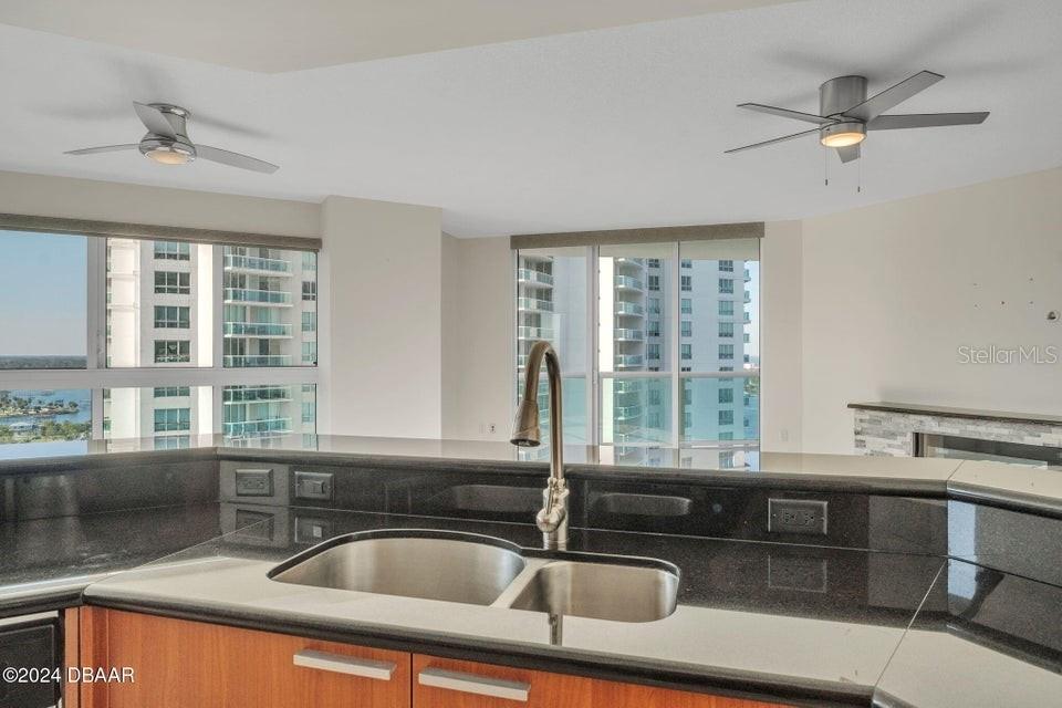 Image 8 of 45 For 231 Riverside Drive 2010-1