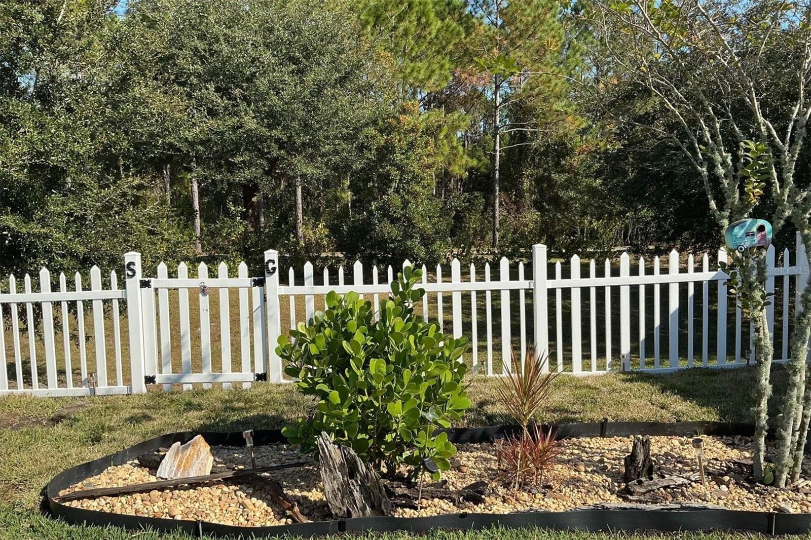 Image 14 of 40 For 25 Rivertown Road