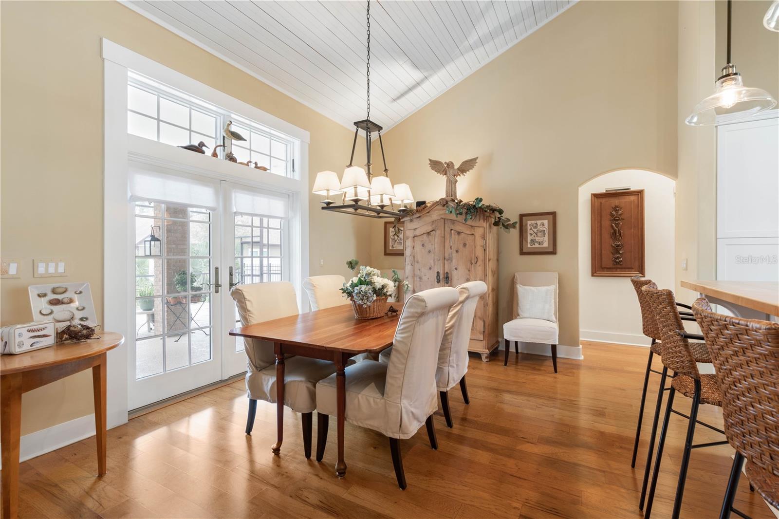 Image 10 of 42 For 5 Hanover Drive