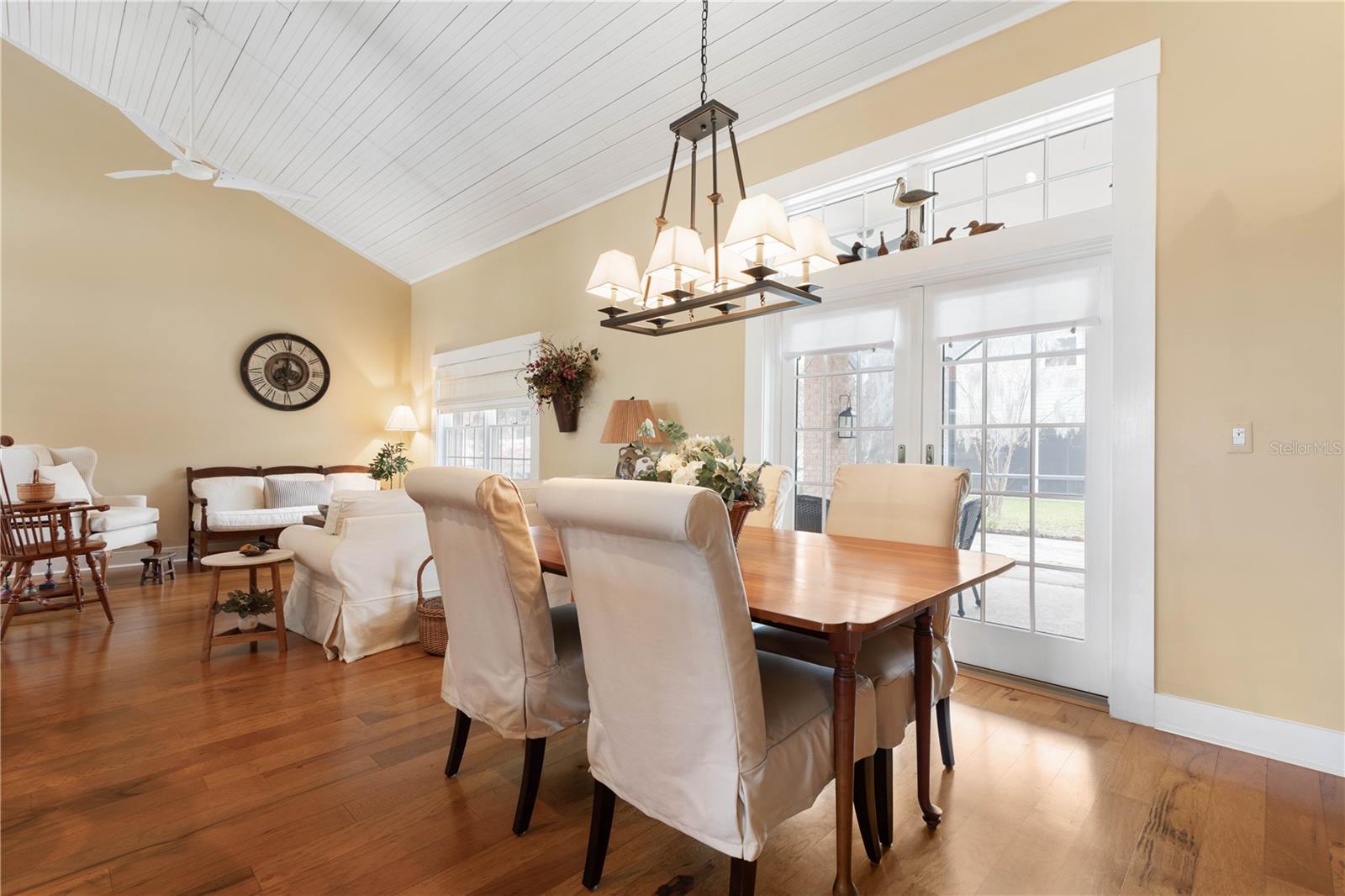 Image 11 of 42 For 5 Hanover Drive