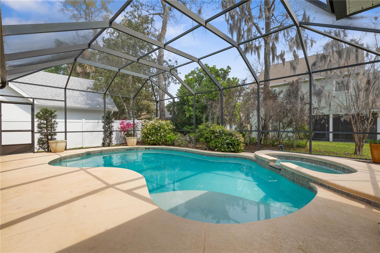 Image 20 of 42 For 5 Hanover Drive