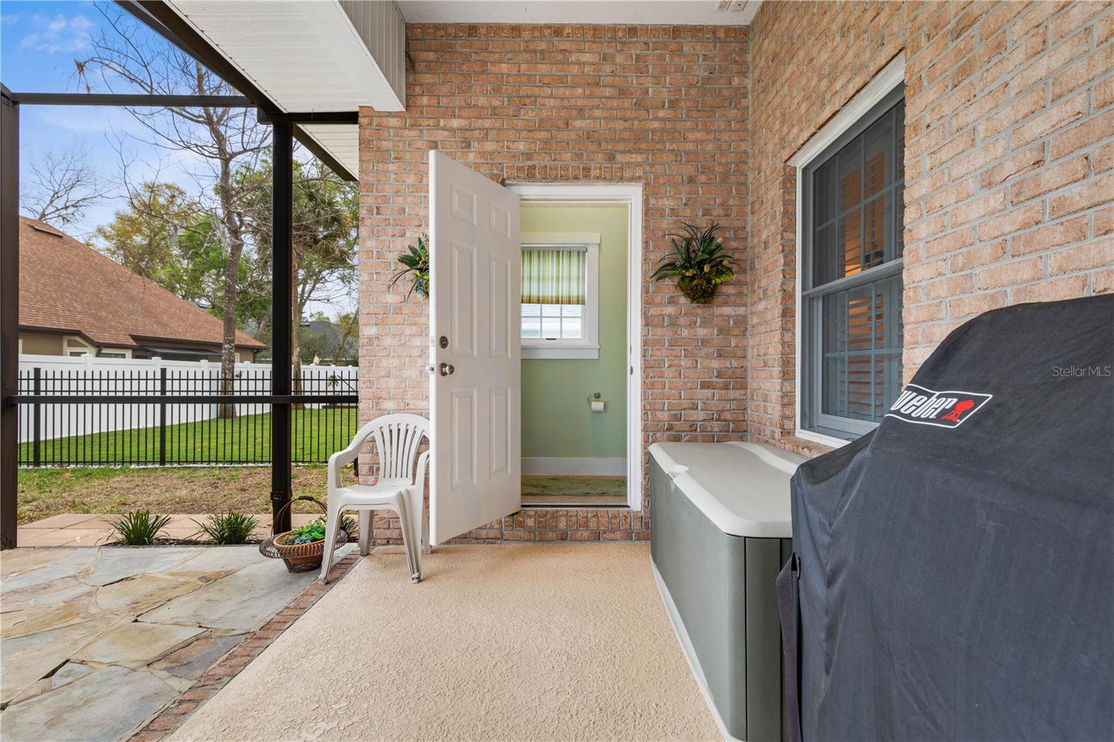 Image 25 of 42 For 5 Hanover Drive