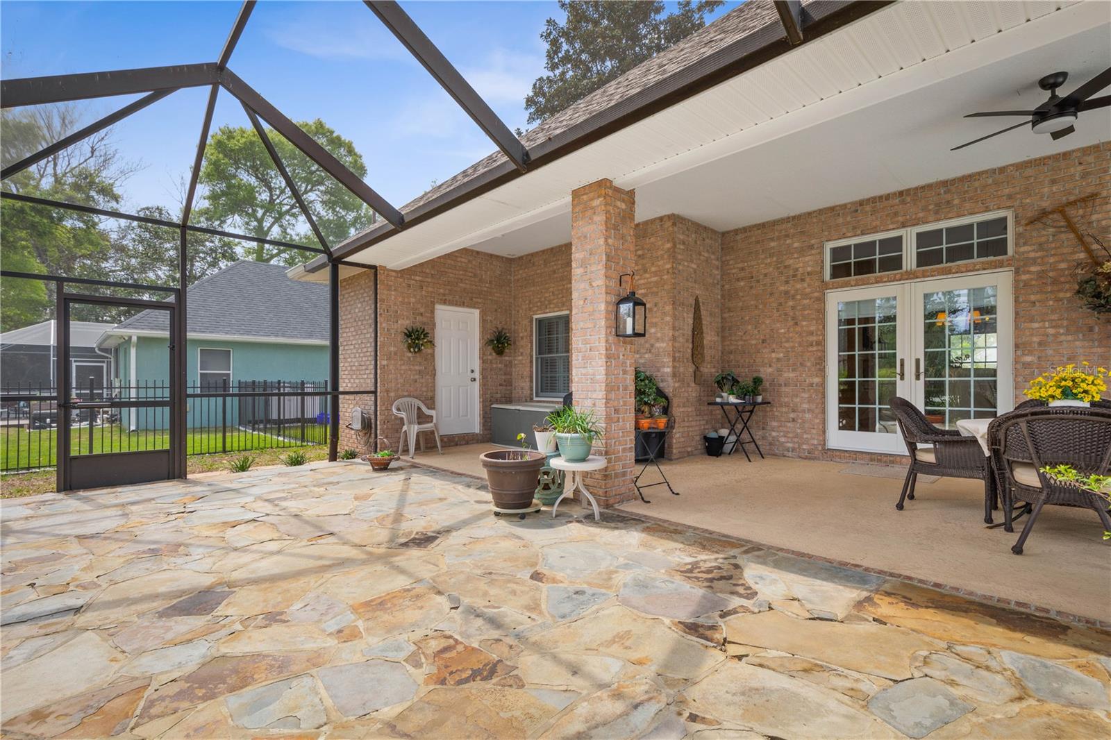 Image 27 of 42 For 5 Hanover Drive