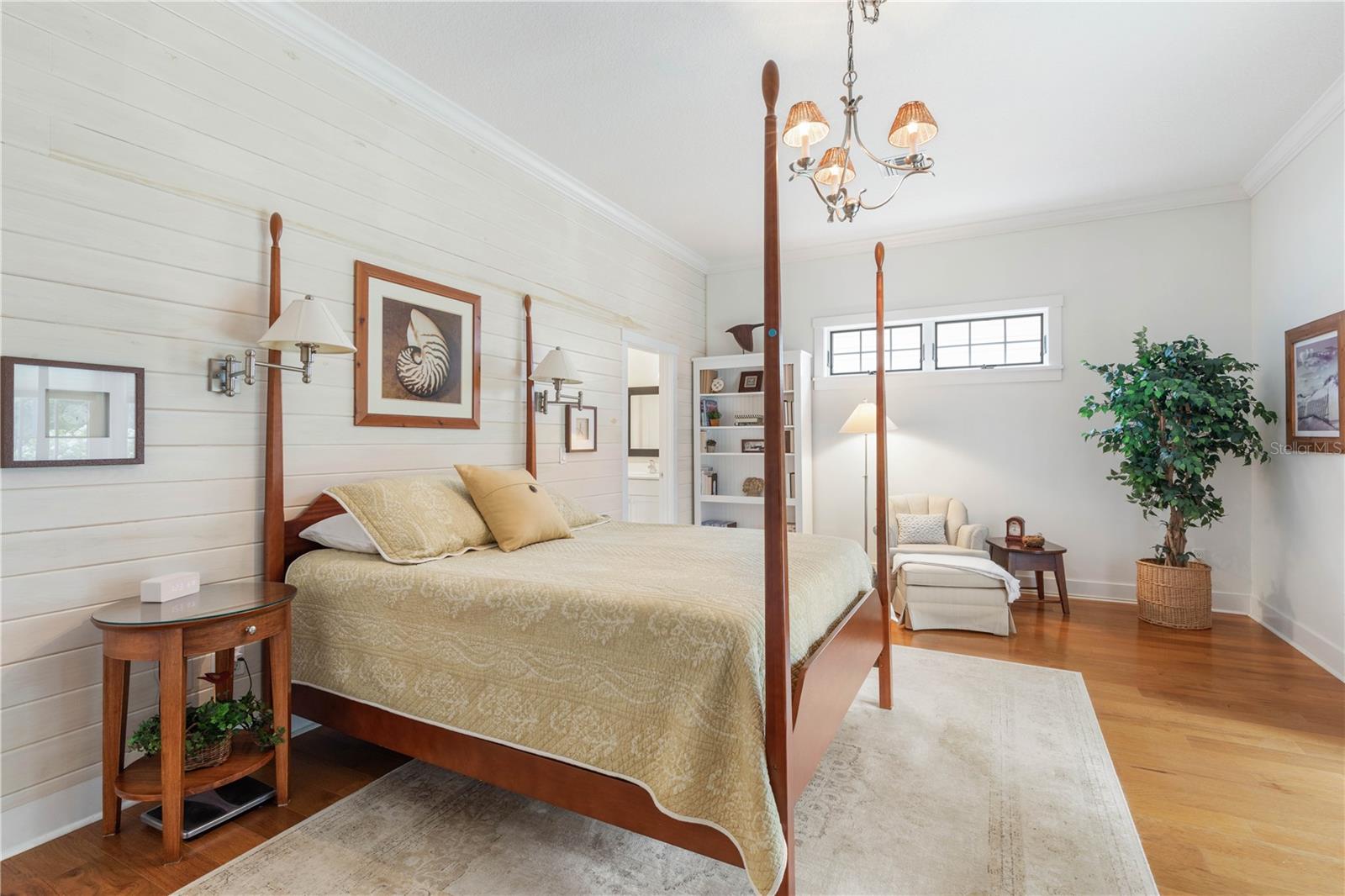 Image 30 of 42 For 5 Hanover Drive