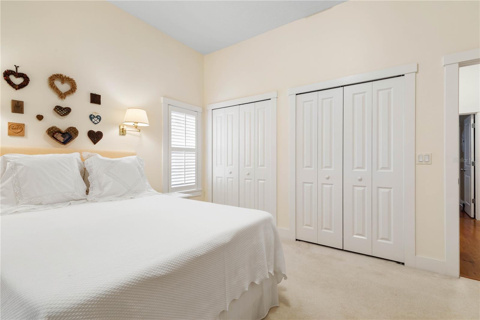 Image 36 of 42 For 5 Hanover Drive