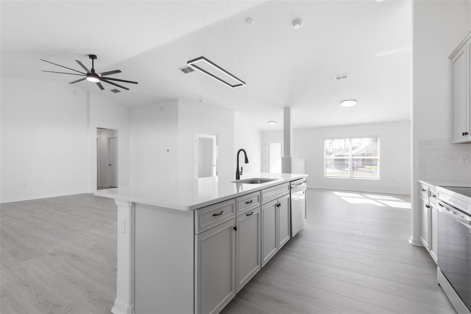 Image 17 of 30 For 3 Zaun Court