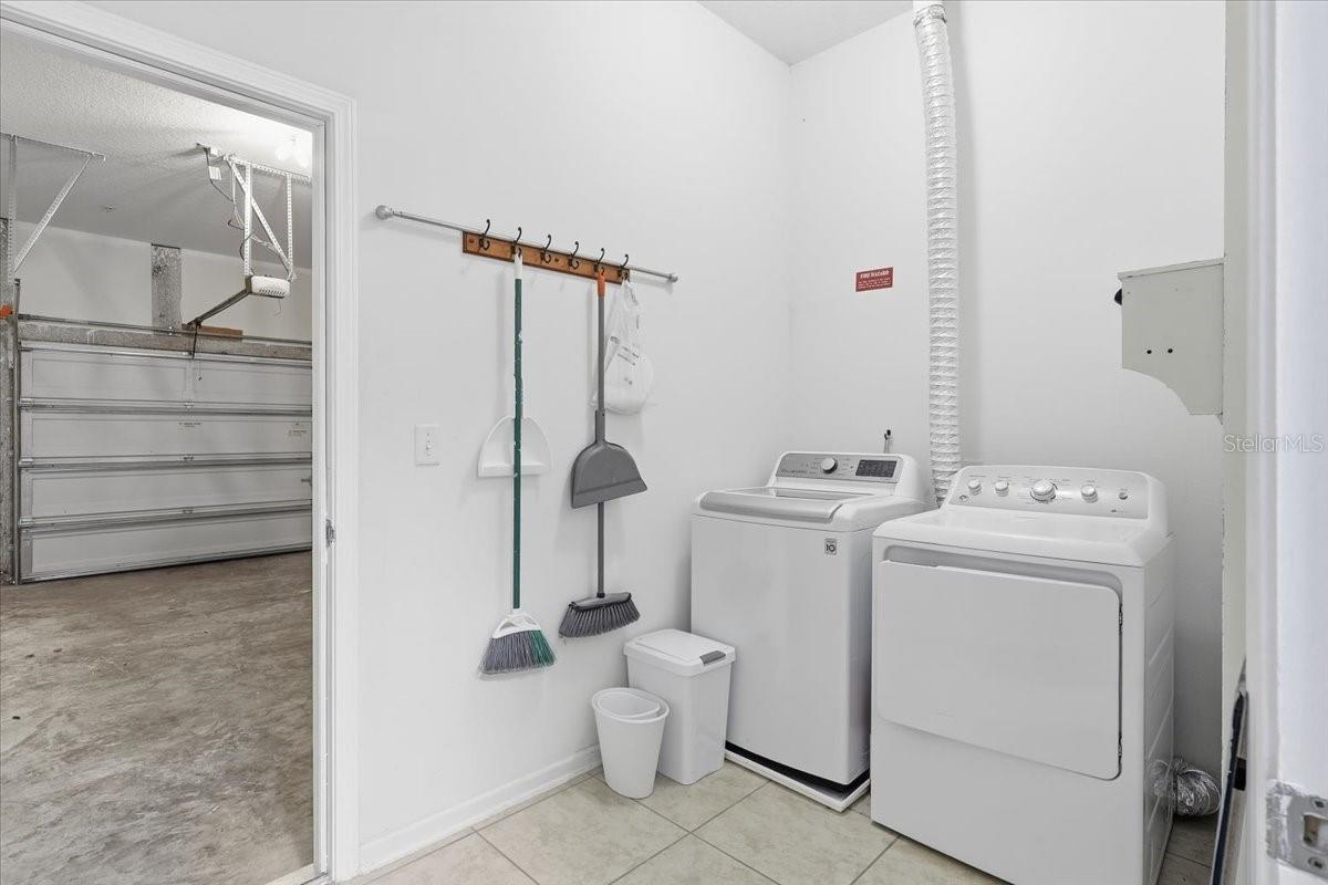 Image 35 of 41 For 605 Golden Lake Loop 12-4