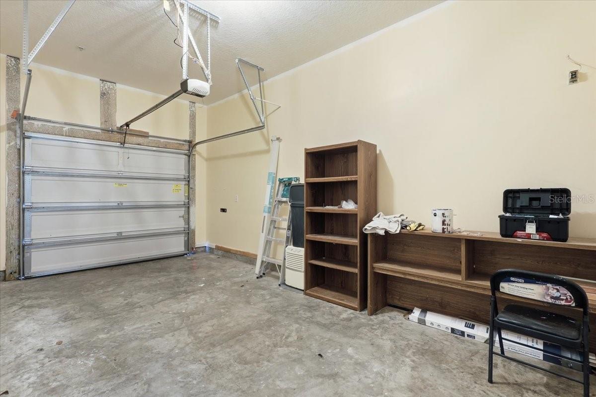 Image 36 of 41 For 605 Golden Lake Loop 12-4