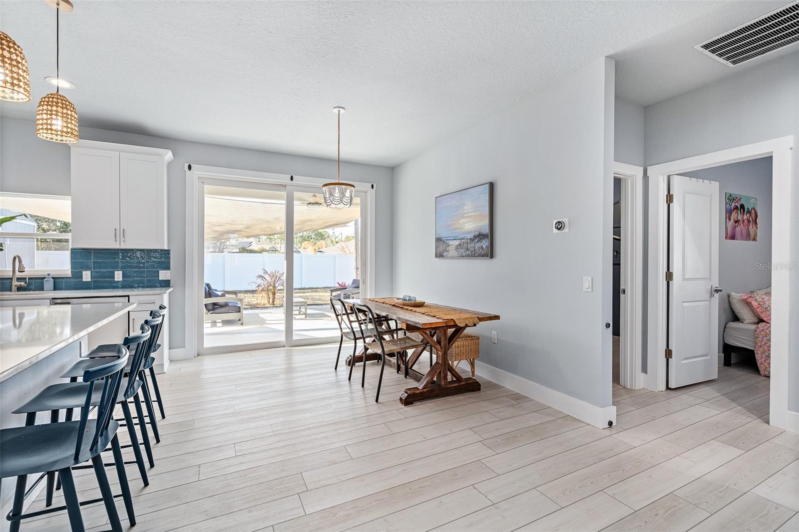 Image 17 of 51 For 13 Lemay Place